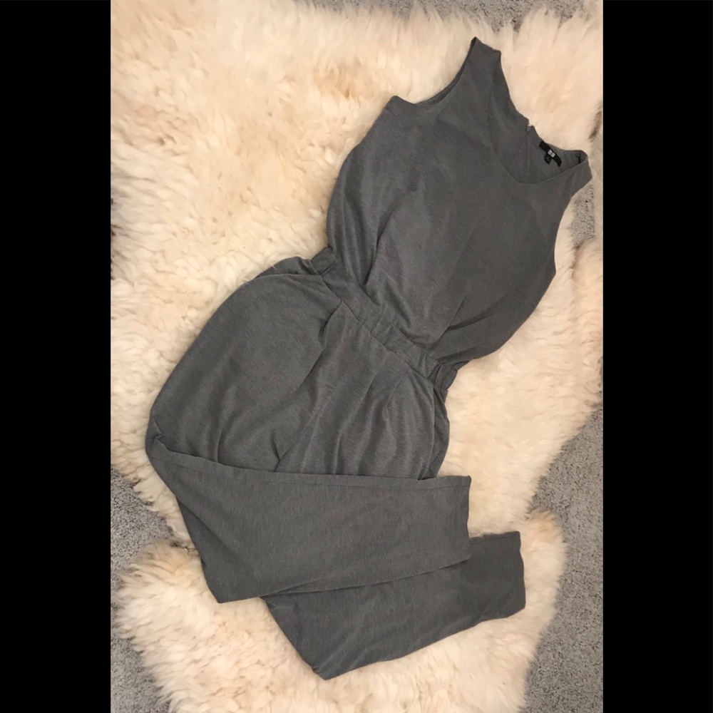 GREY WOMEN CREW NECK JUMPSUIT